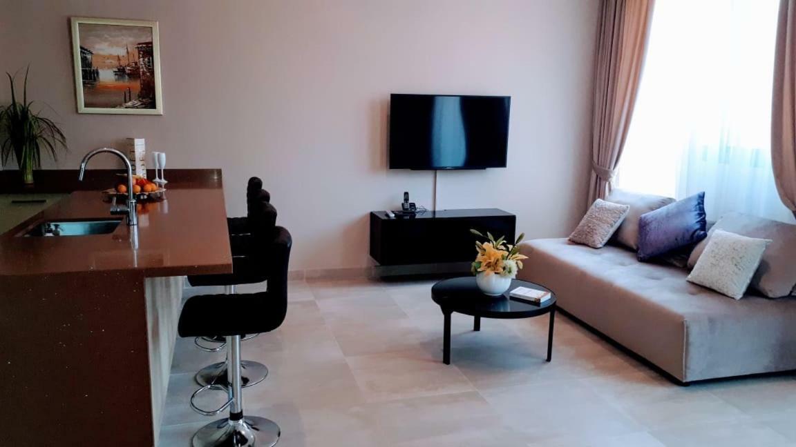 Two Minutes To The Sea Holiday Homes Jbr &Marina Bahar 6 Dubai Exterior photo
